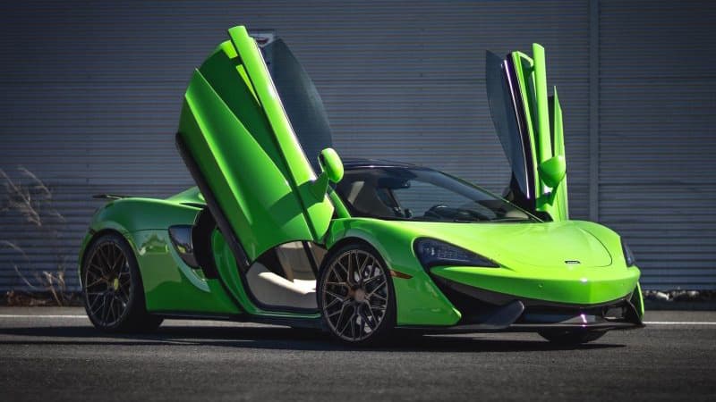 McLaren 570GT — A Weekend Drive Through the Eastern Townships
